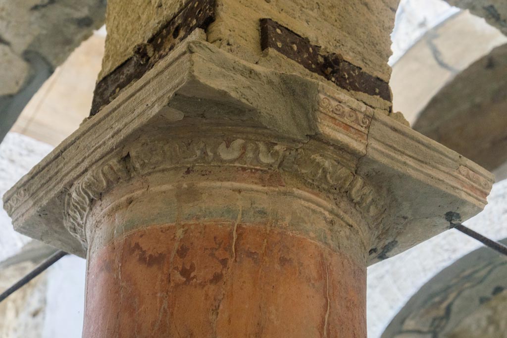 Herculaneum Suburban Baths. October 2023. Detail of column in atrium. Photo courtesy of Johannes Eber.